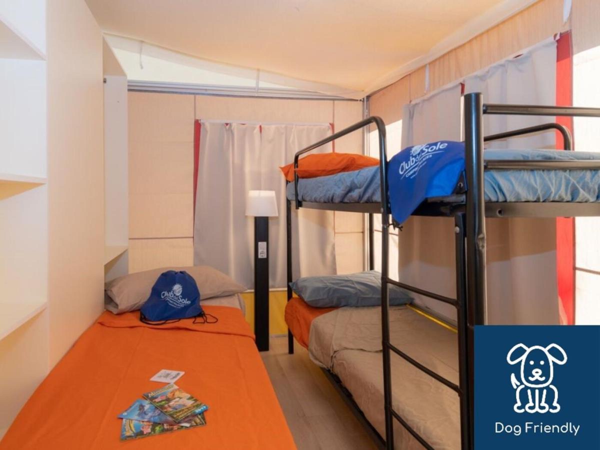 فندق Club Del Sole Spina Family Collection ليدو دي سبينا المظهر الخارجي الصورة