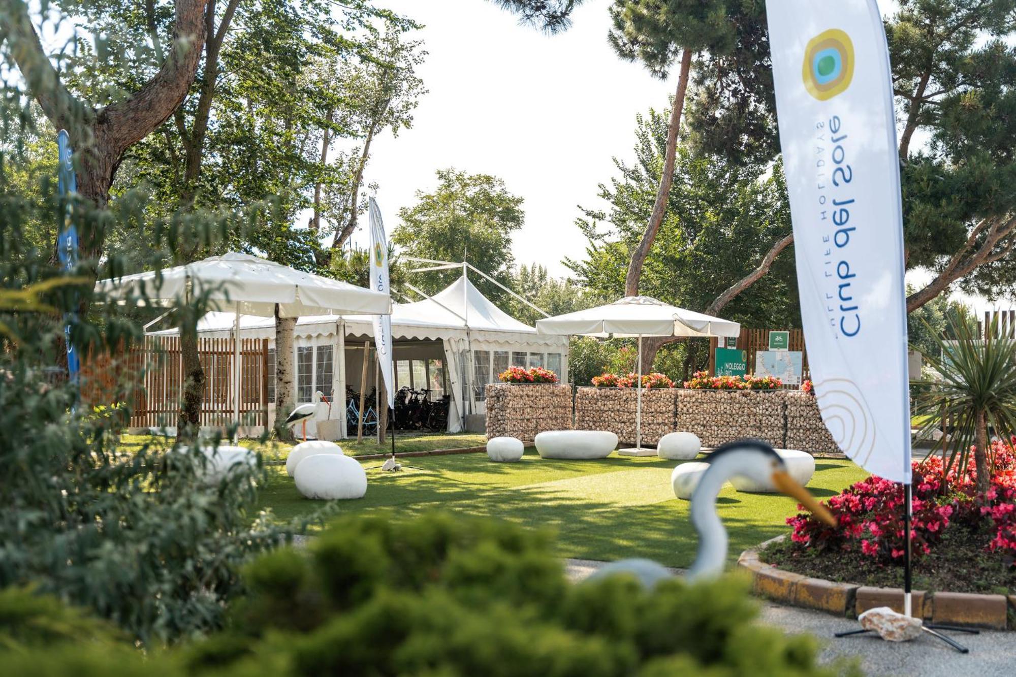 فندق Club Del Sole Spina Family Collection ليدو دي سبينا المظهر الخارجي الصورة